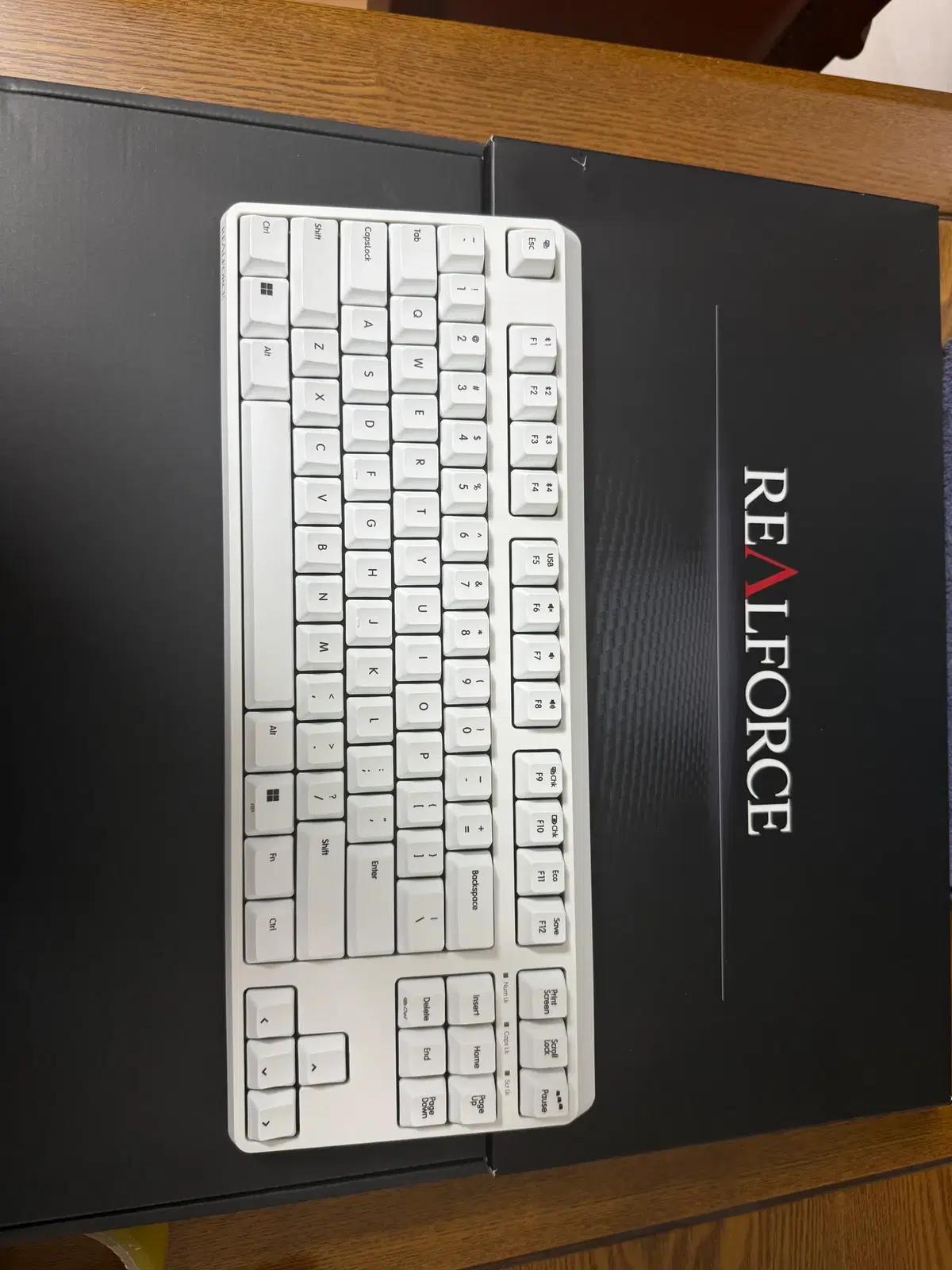 리얼포스 (REALFORCE) R4HD21 무접점 키보드