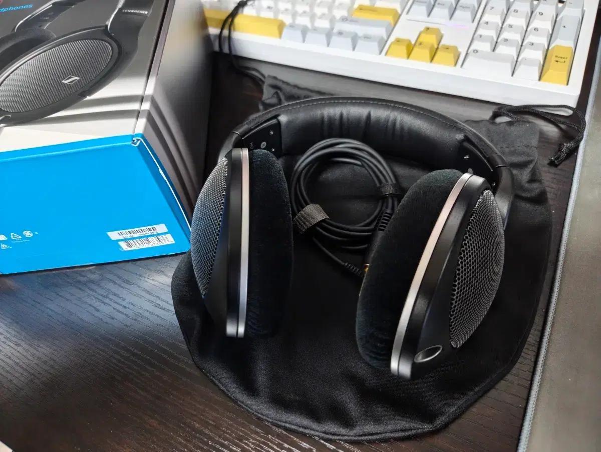 젠하이저 HD550 팝니다