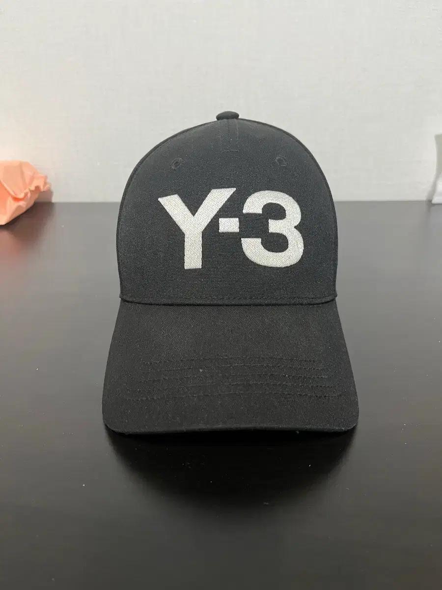 Y-3볼캡
