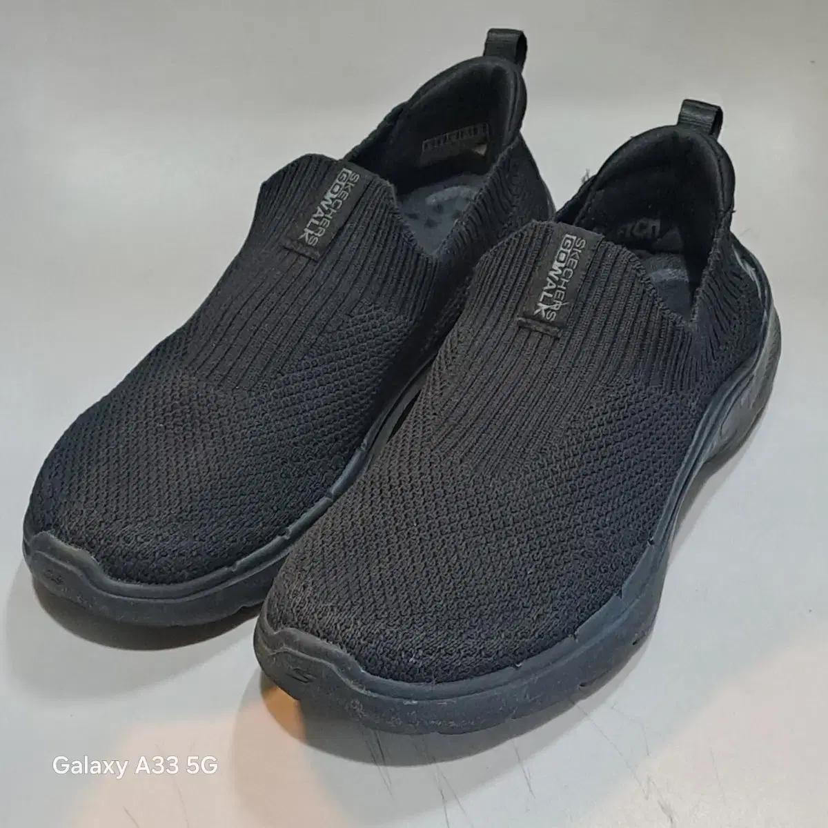 스케쳐스 고워크 블랙 슬립온 운동화 230mm