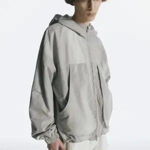 그라데이션 윈드 브레이커 베이지 UNISEX