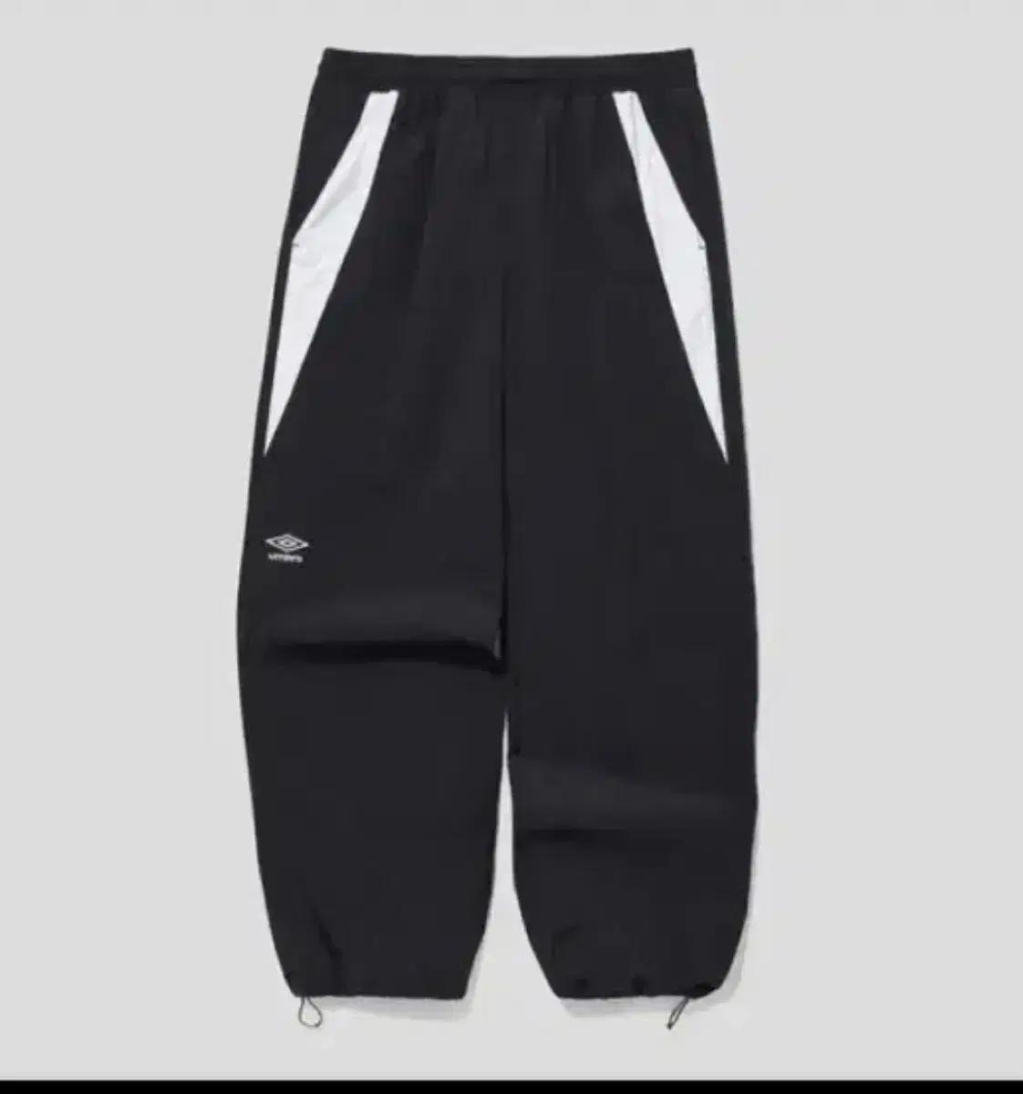 엄브로 25ss 2way나일론팬츠 70
