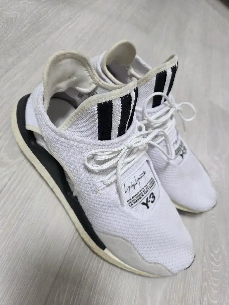 아디다스 Y3 SAIKOU BOOST CORE 275