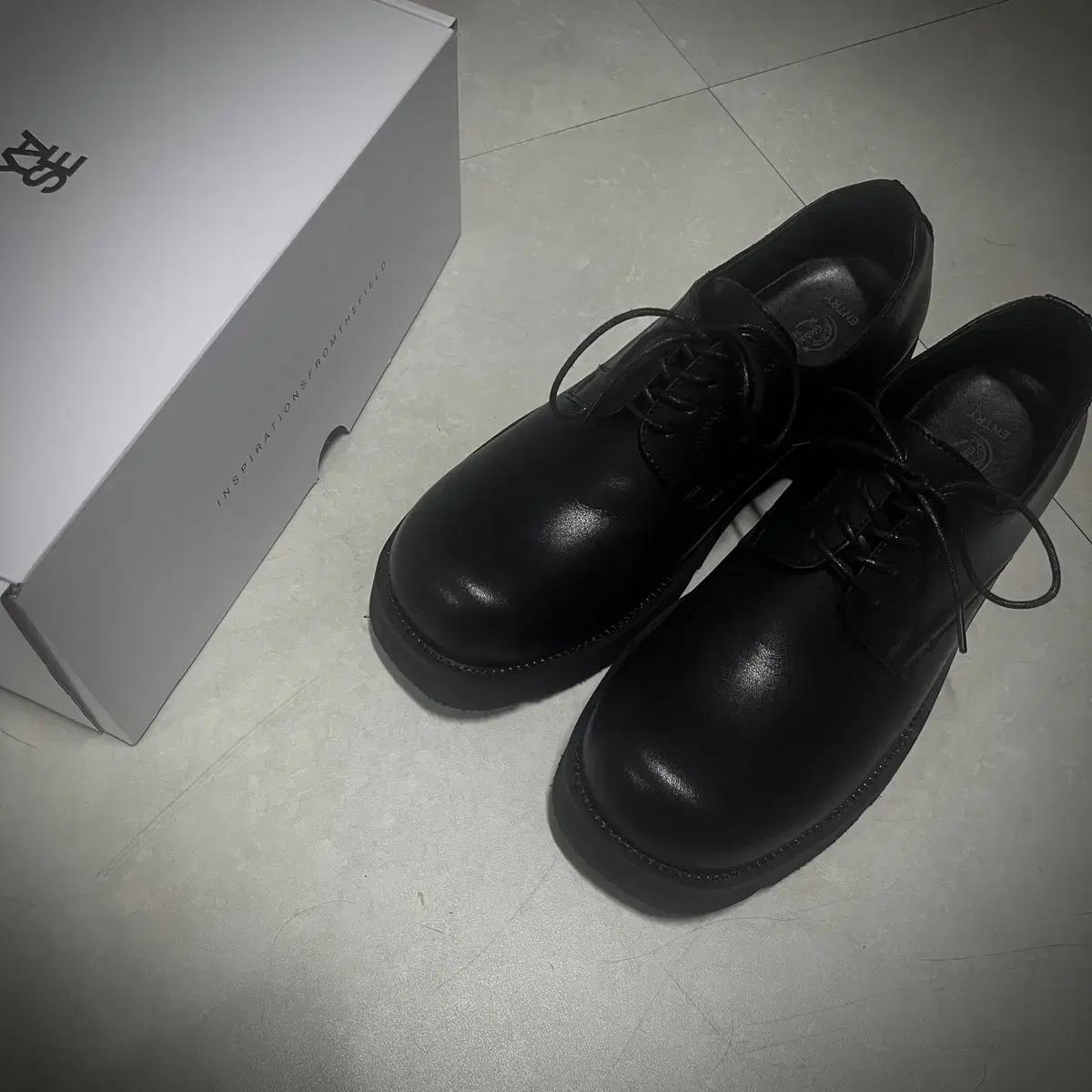 야세 카우하이드 더비 290