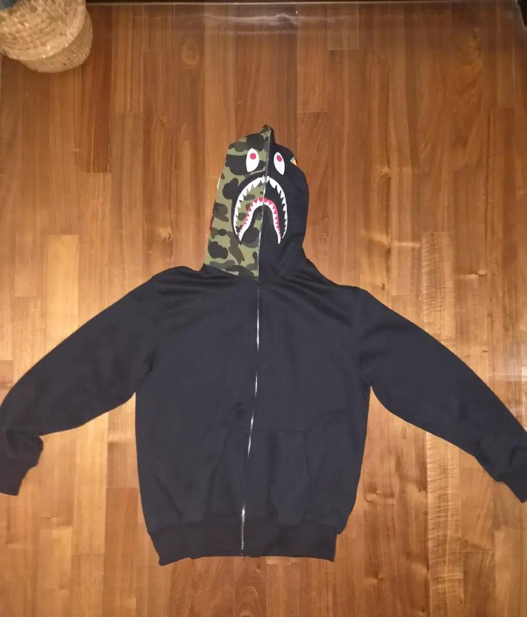 베이프 퍼스트 카모 샤크 풀 집 후드 블랙 3xl