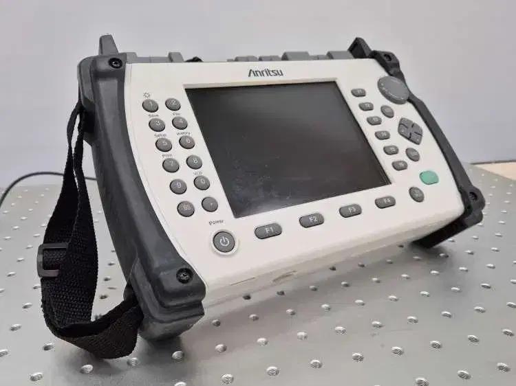 Anritsu MT9082A8 Access Master