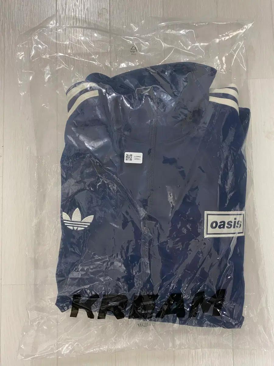 아디다스 오아시스 나이트 인디고 파이어버드 트랙탑(size L)