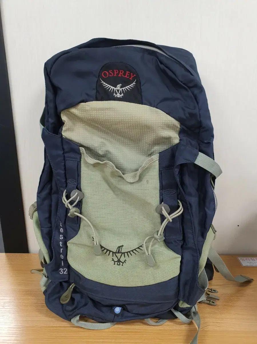 오스프리 정품 32리터 등산배낭 판매합니다