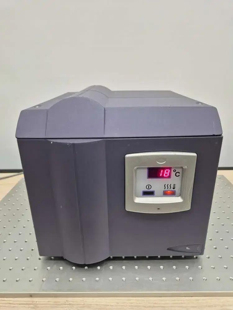 Parker UHP-10ZA Zero Air Generators