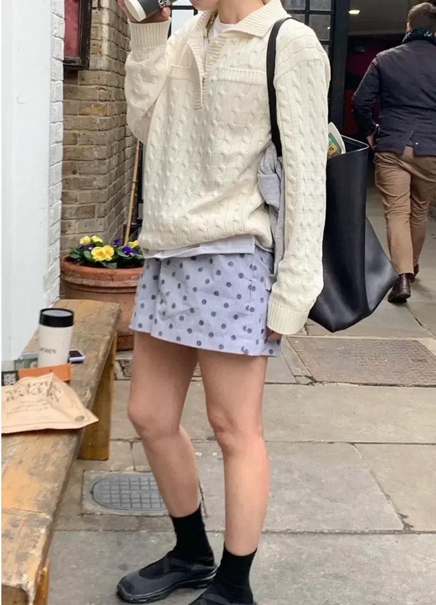 haag a british cable knit (ecru)