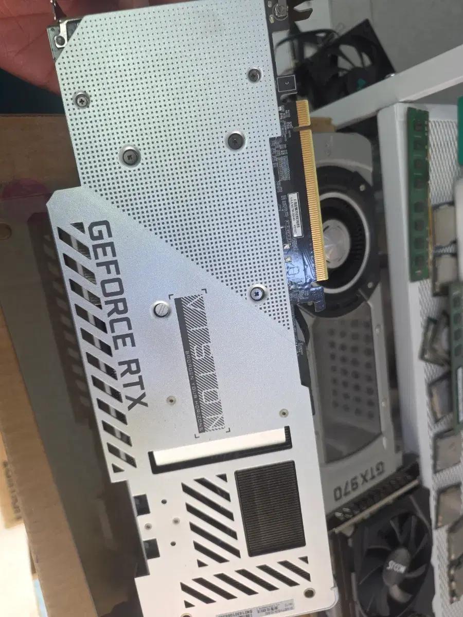 GeForce RTX 3070 Ti 불량 수리해서쓰실분