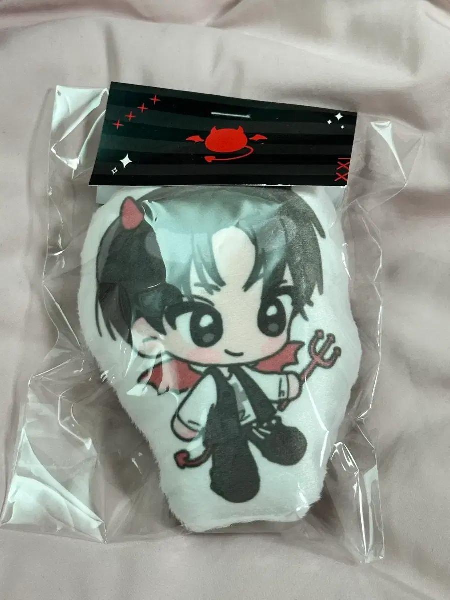 킥플립 계훈 인형 쿠션키링 10cm