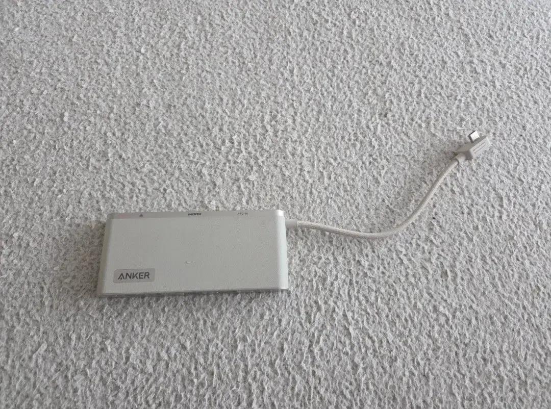 Anker 655 USB-C 8in1 멀티 허브