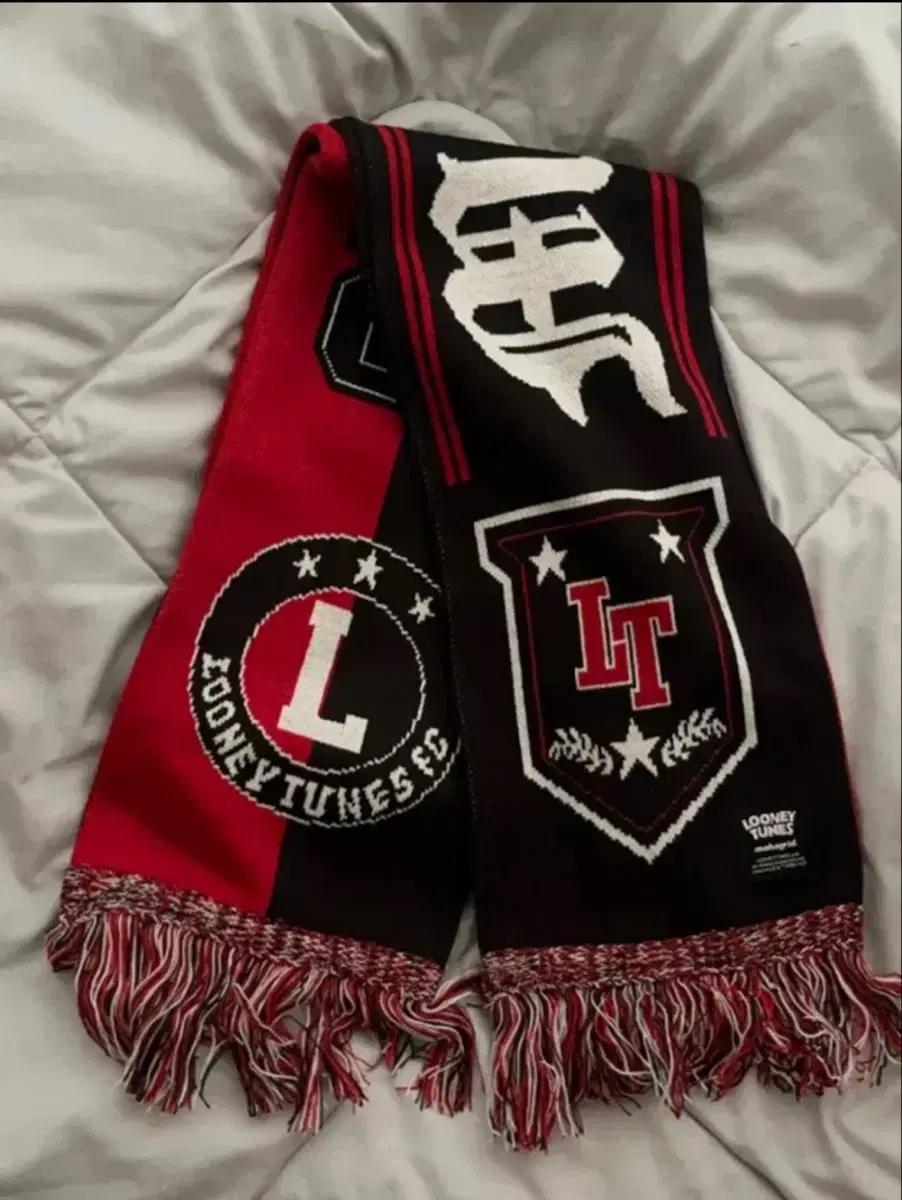 [무신사품절] 마하그리드 FOOTBALL CLUB MUFFLER - RE