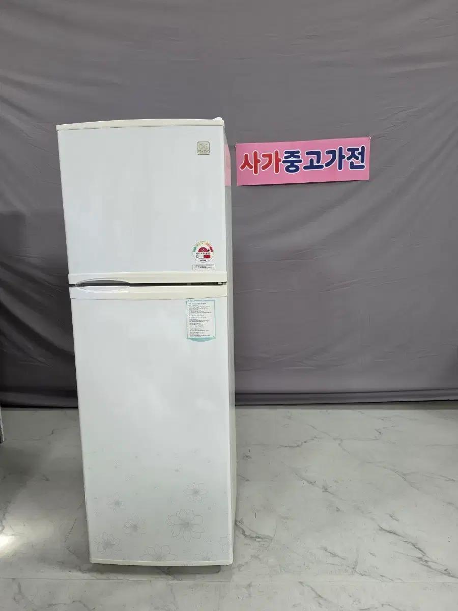 대우 2도어 냉장고 화이트 꽃무늬