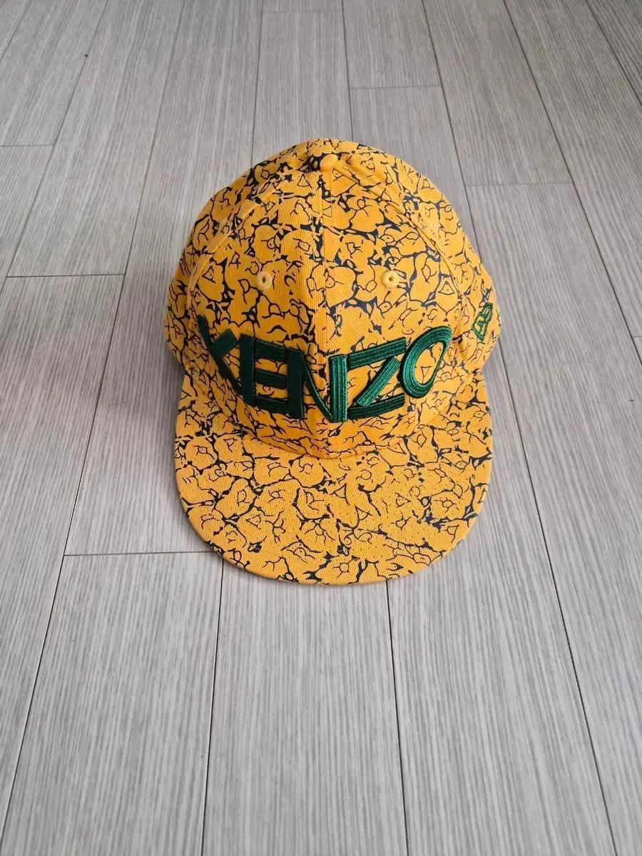 KENZO 겐조 옐로우 볼캡 모자