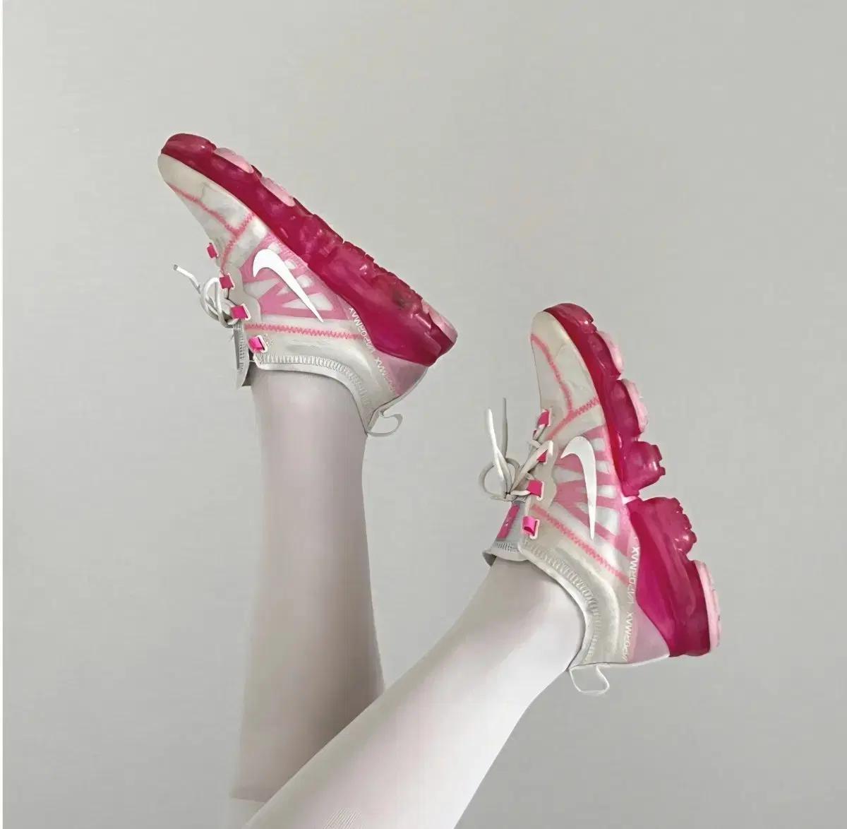 IKE Air VaporMax 2019 'Pink Rise'