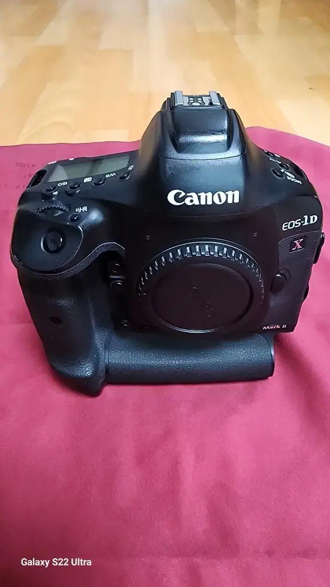 캐논 EOS-1D X Mark II 카메라 배터리 2개