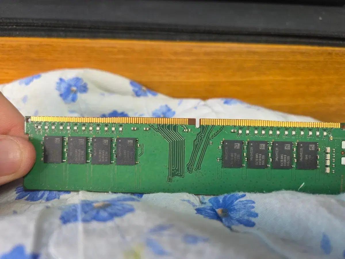 삼성 DDR4 데스크탑 16g