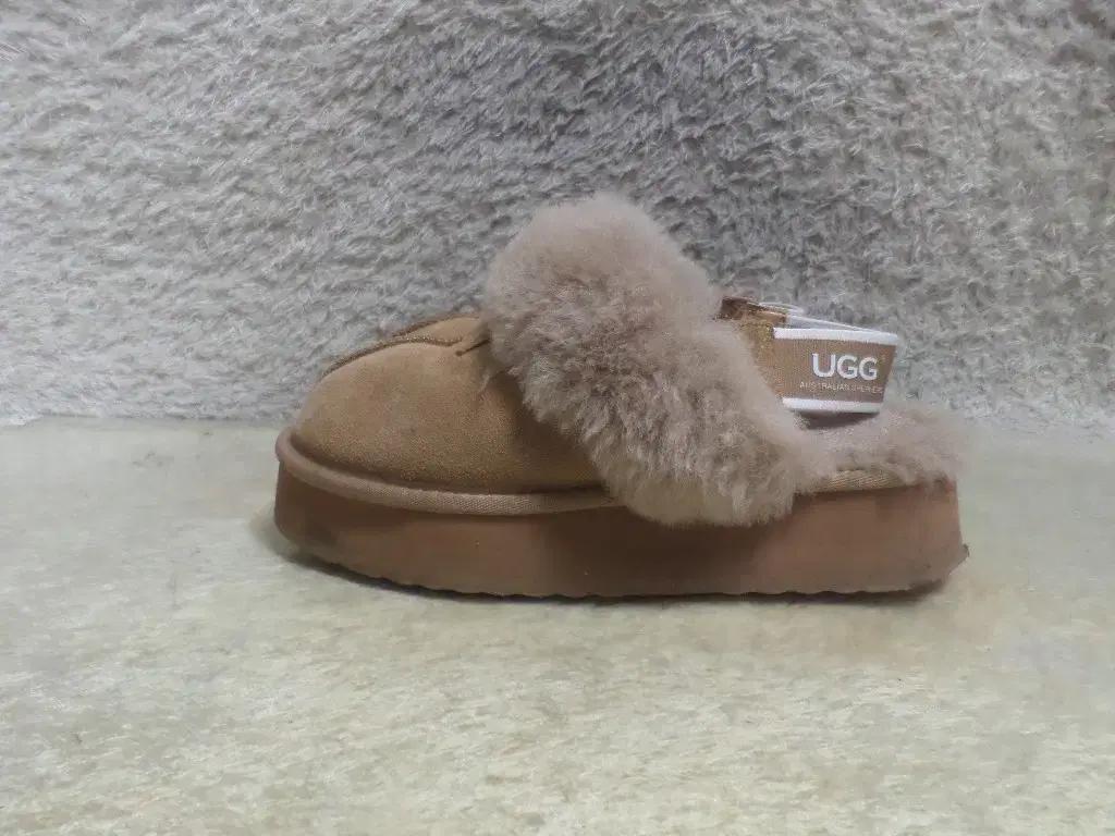 후루룩구제 240 어그 ugg 뮬 슬리퍼 샌들 중고 신발 260504