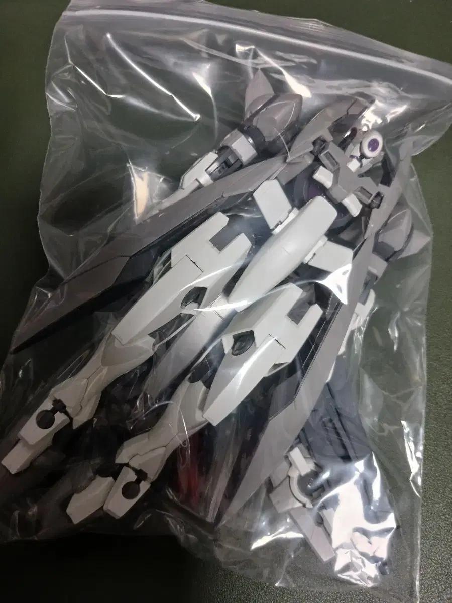 MG 징크스 건담 건프라