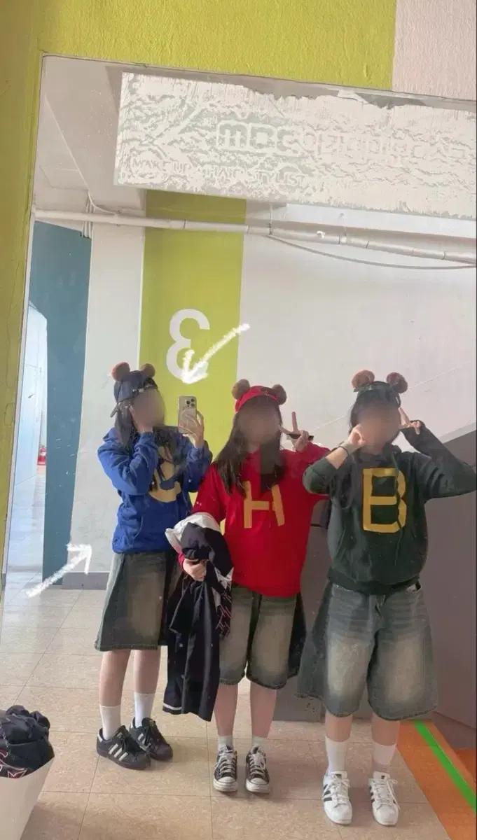 앨빈과 슈퍼밴드 졸업사진 대여 졸사