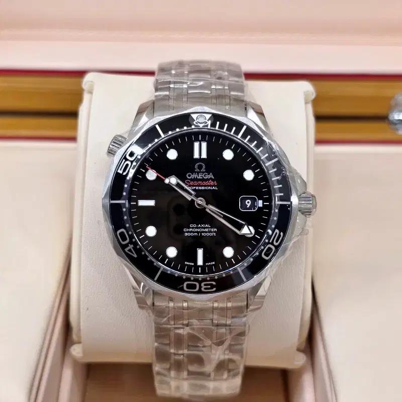 오메가 씨마스터 다이버 300 스틸 42mm 블랙 세라믹 미사용 신품