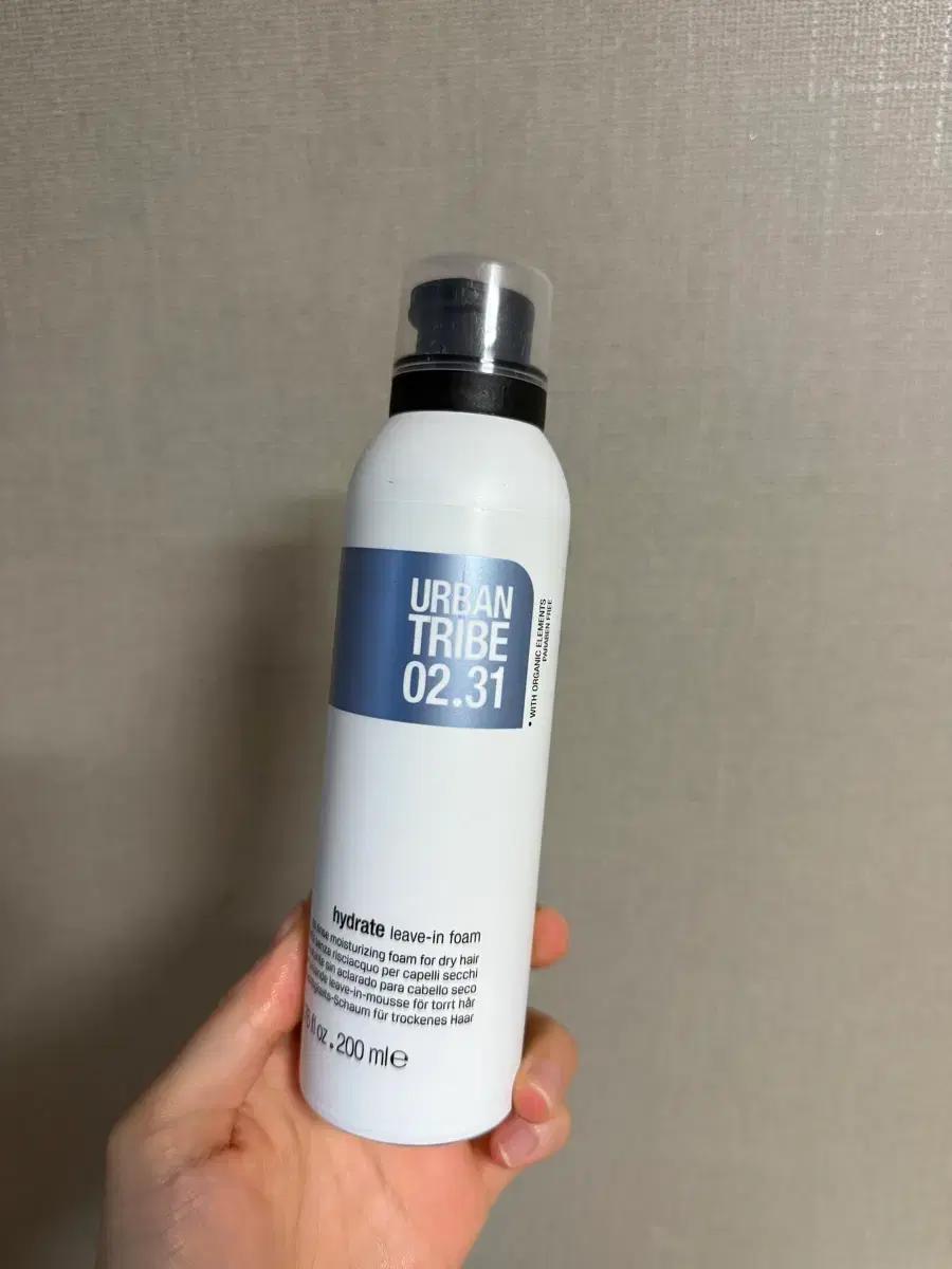 어반트라이브 노워시 트리트먼트 하이드레이트 리브 인 폼 200ml 팝니다