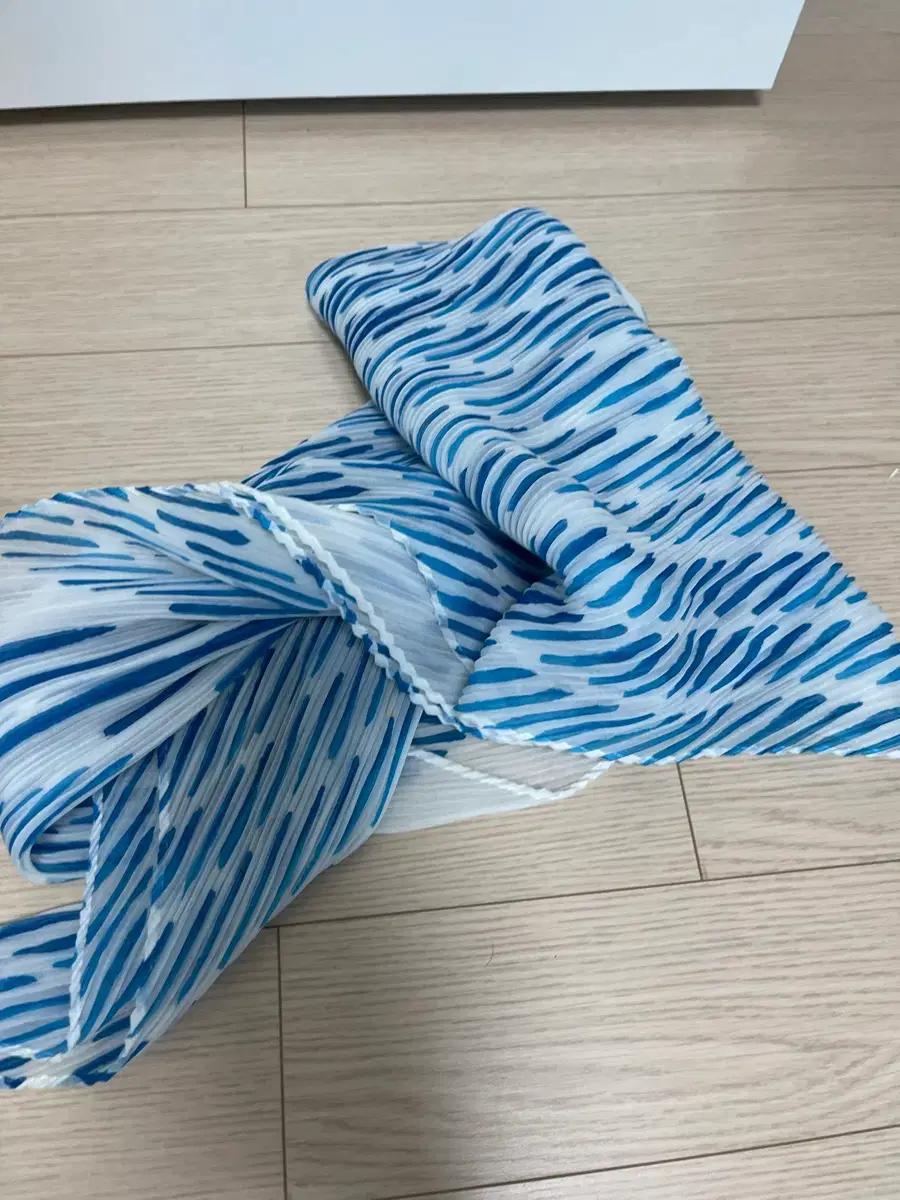 이세이미야케 스카프 플리츠플리즈