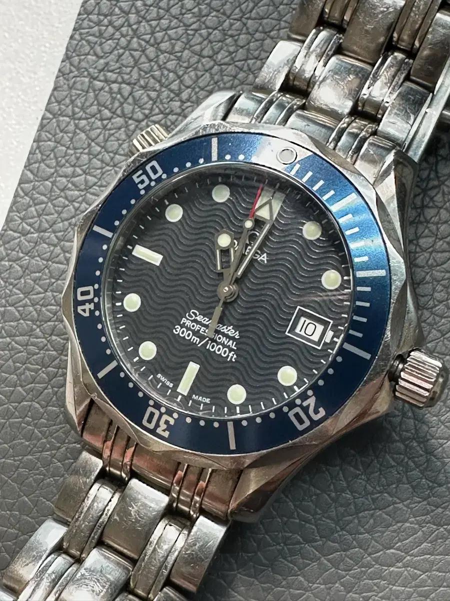 오메가 씨마스터 300 쿼츠 청판 36mm 1세대 팝니다