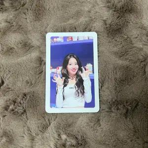 트와이스 채영 Merry Happy 포카 포토카드 Heart Shaker