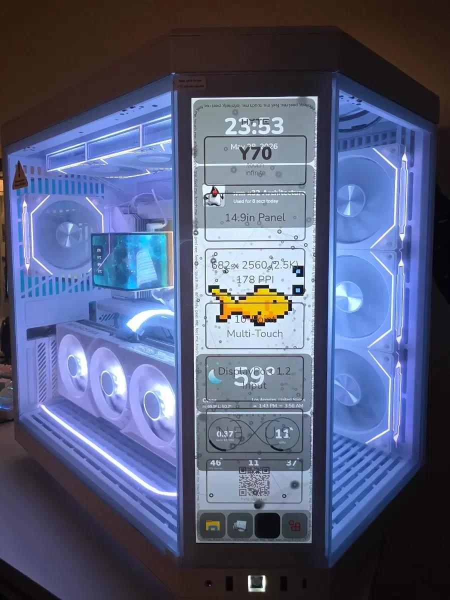 9800x3d 5080 y70 PC 팝니다
