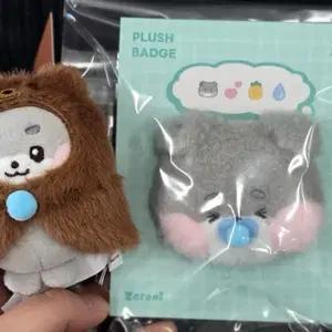 제베원 거니니 팔아요 / 거니니 인형키링, 뱃지