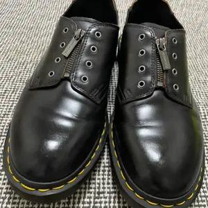 닥터마틴 1461 GST 지퍼 로퍼