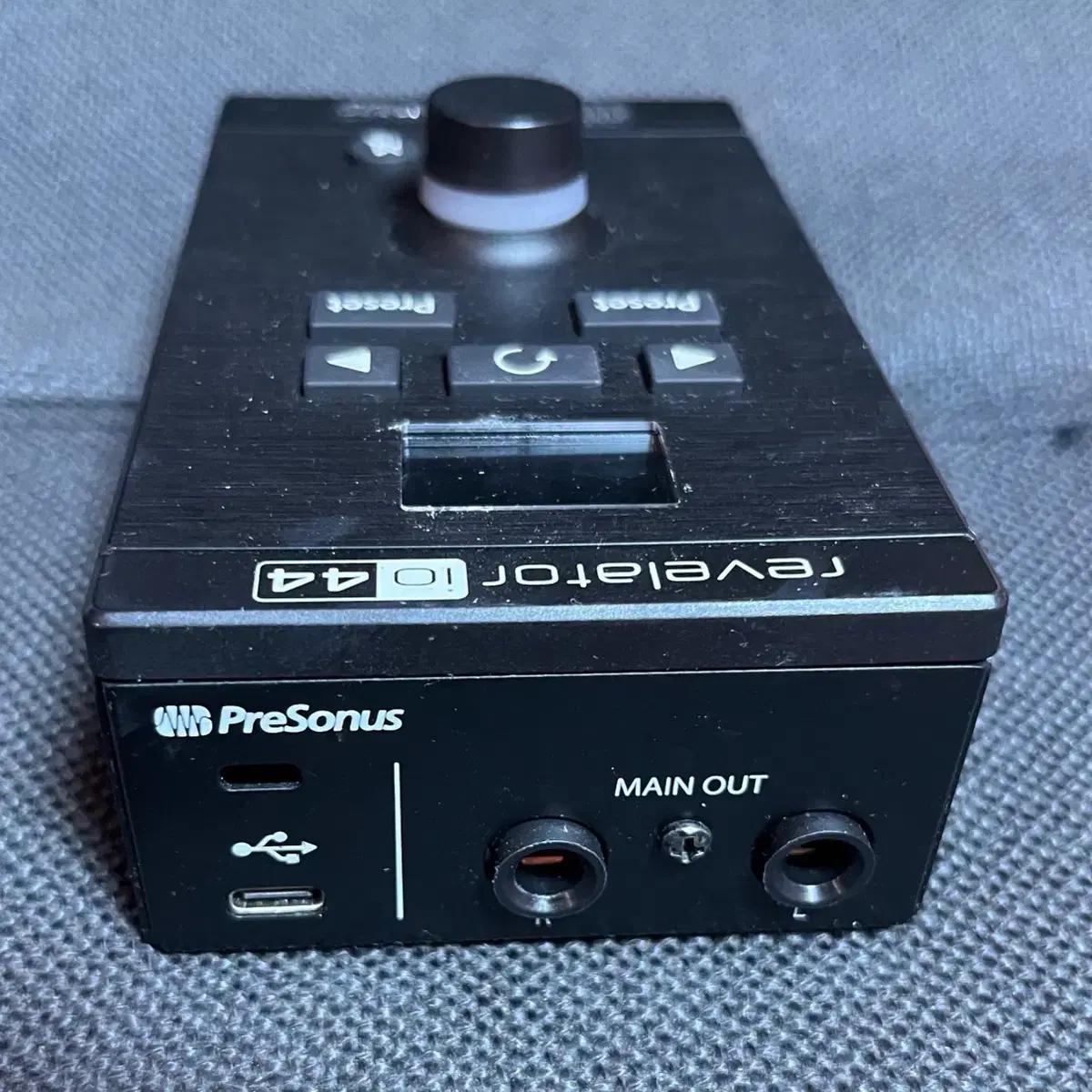 PreSonus Revelator io44