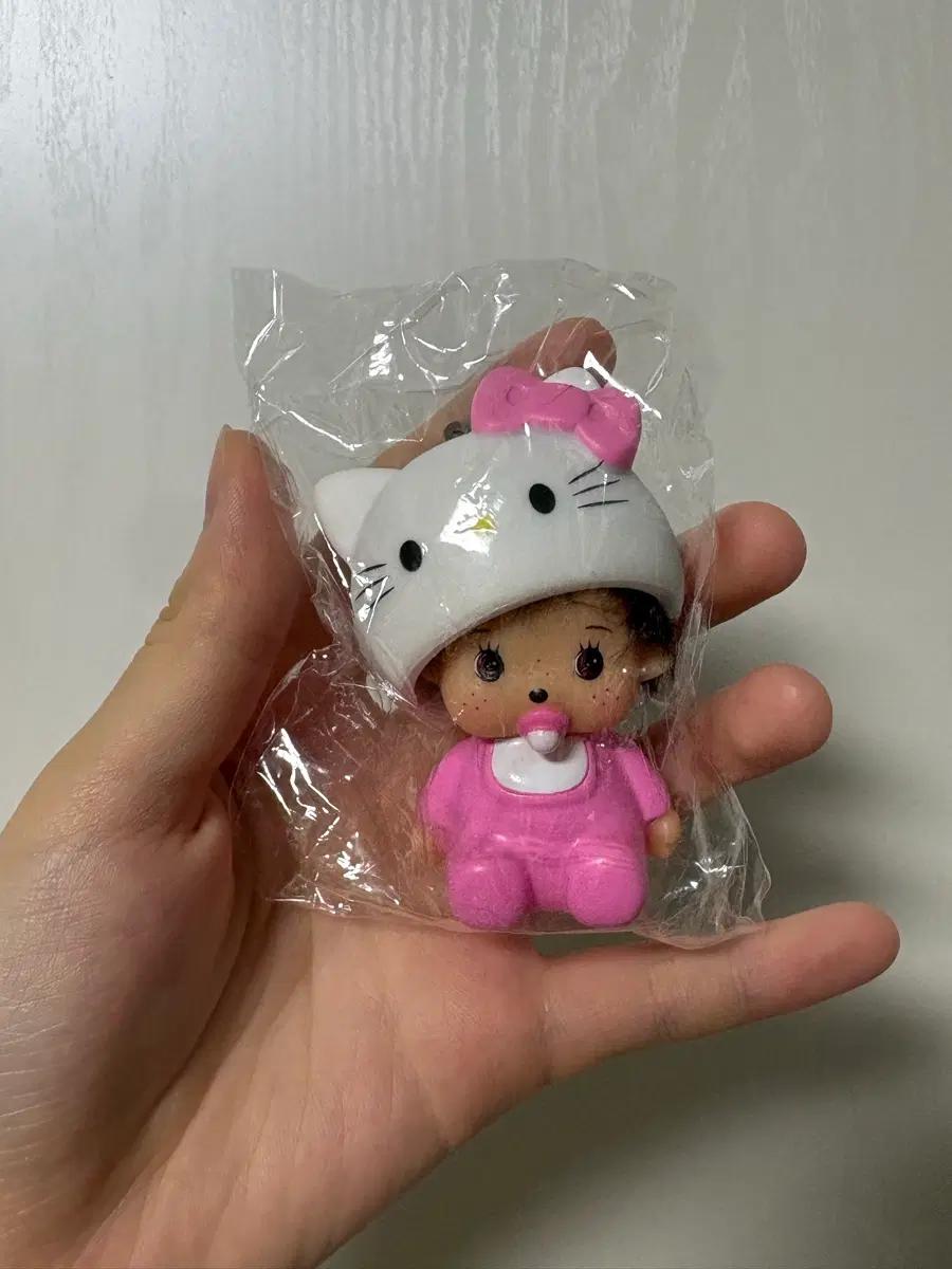 헬로키티 몬치치 키링