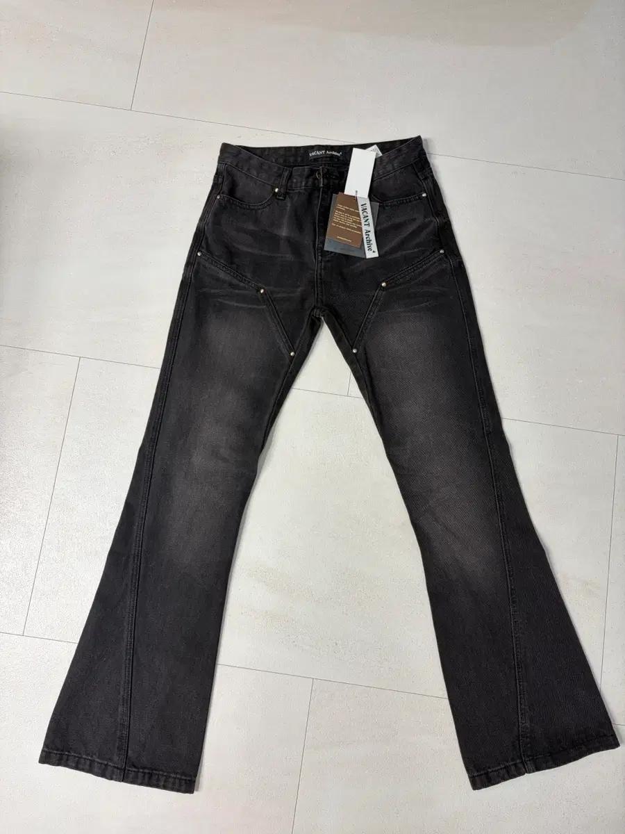 베이컨트 아카이브 부츠컷 바지 블랙 vacant archive belin boots-cut denim black S