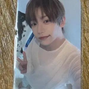 아홉 장슈아이보 런투유 공방 포카