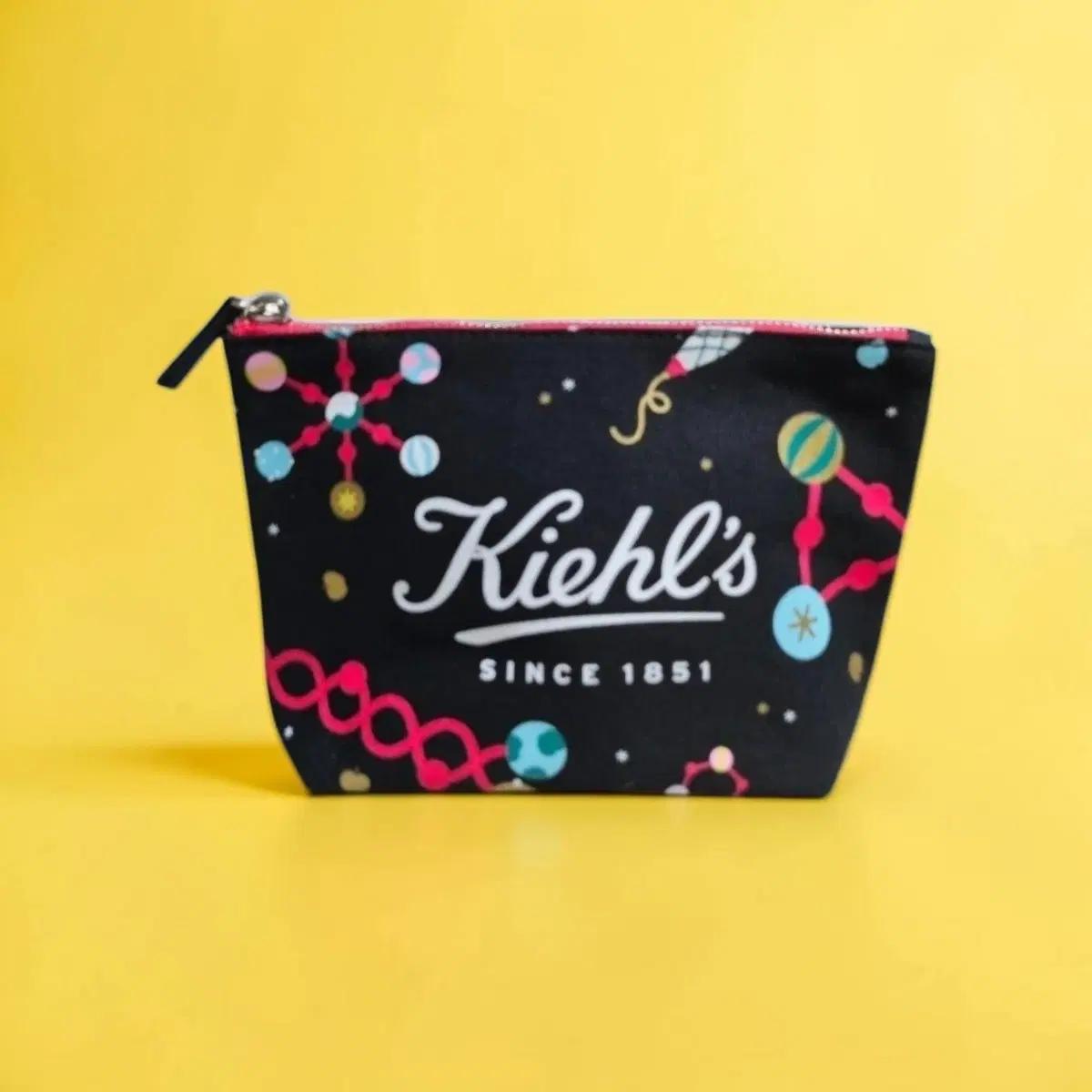 키엘 Kiehls 리미티드 에디션 파우치 ㅣ 미사용 정품