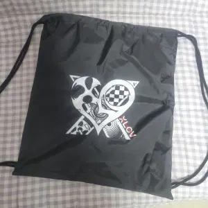XLOV 엑스러브 서울콘 MD 가방 / 짐색