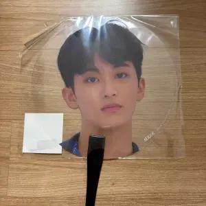 엔시티 마크 체리밤, 위영 공식 부채 nct 127 nct dream 이마크 부채