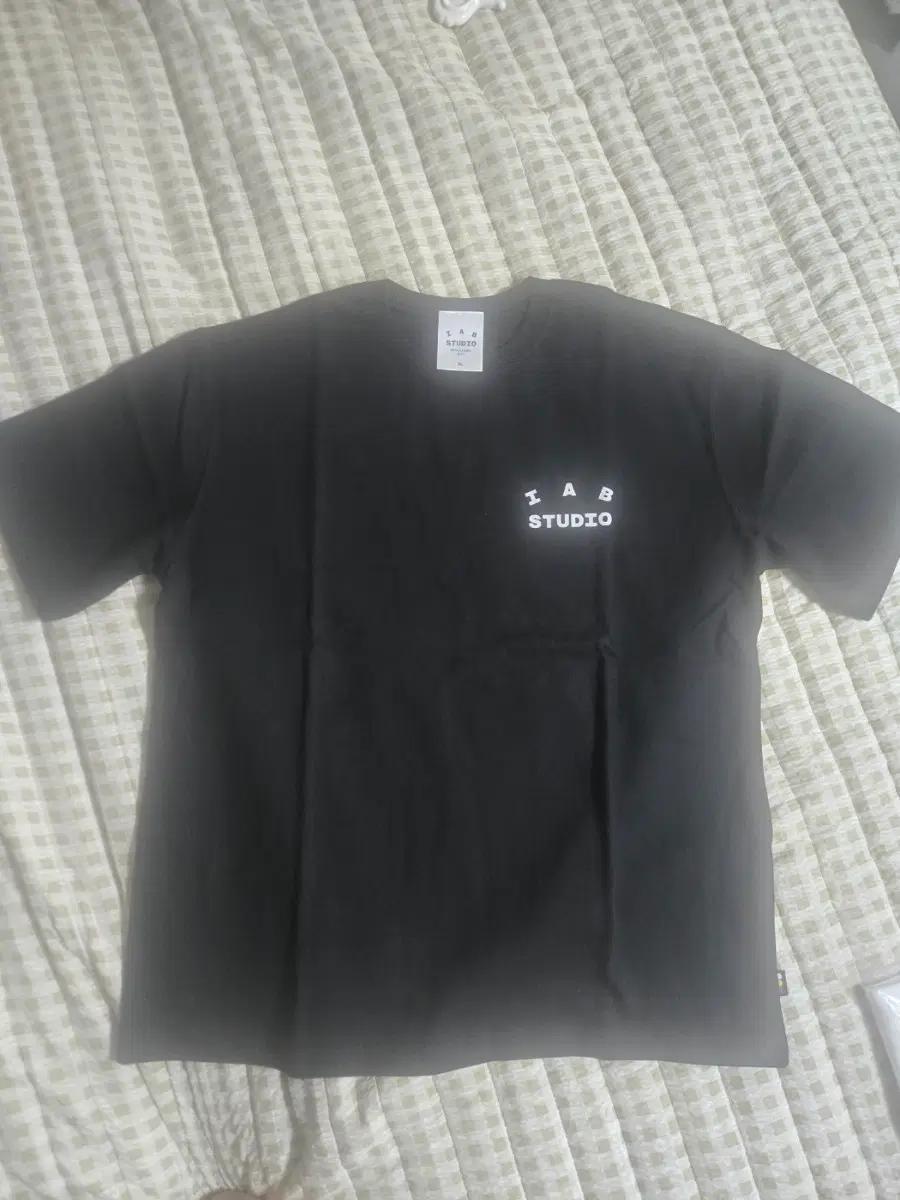 IAB 스튜디오 반팔 티셔츠 블랙 L,XL 새제품