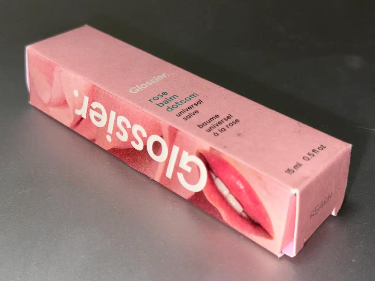 Glossier. 글로시에 로즈 밤 닷컴 립밤