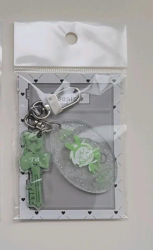 에일리언 스테이지 콜라보 카페 사물함 열쇠풍 키홀더 틸
