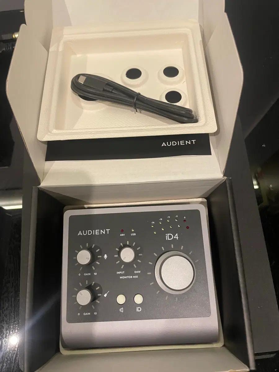 AUDIENT iD4 m오디오 인터페이스k2