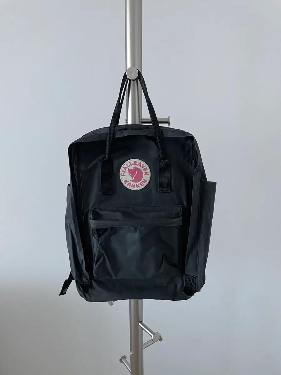 피엘라벤(Fjallraven) 백팩