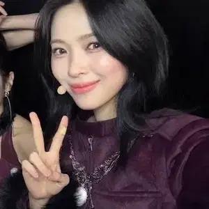 있지 ITZY 류진 251225 SBS가요대전 싸인 폴라로이드 싸폴 미공개 폴라