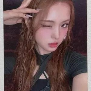 이즈나 콘서트 WHO DAT GIRL 나야존 포카 마이 izna pc mai naya zone photocard