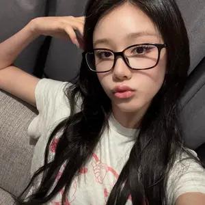 2번째사진에 영상) 150장이상 베이비몬스터 파리타 포카 대량 판매합니다 베몬 루카 파리타 아사 아현 라미 로라 치키타 포카 babymonster photocard sell