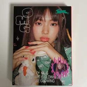 뉴진스 (NewJeans) - 1st Single 'OMG' Message Card ver.